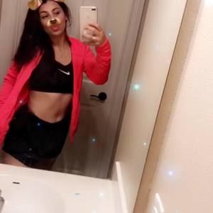 Meet your Posher, Stephanie